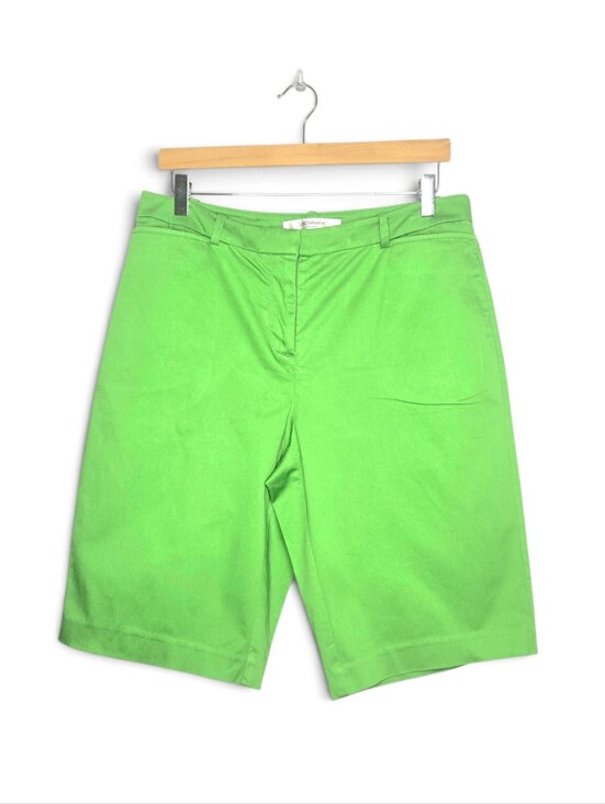 Liz Claiborne Pants - Liz Claiborne Jackie, bermuda shorts. Green, Size 10
